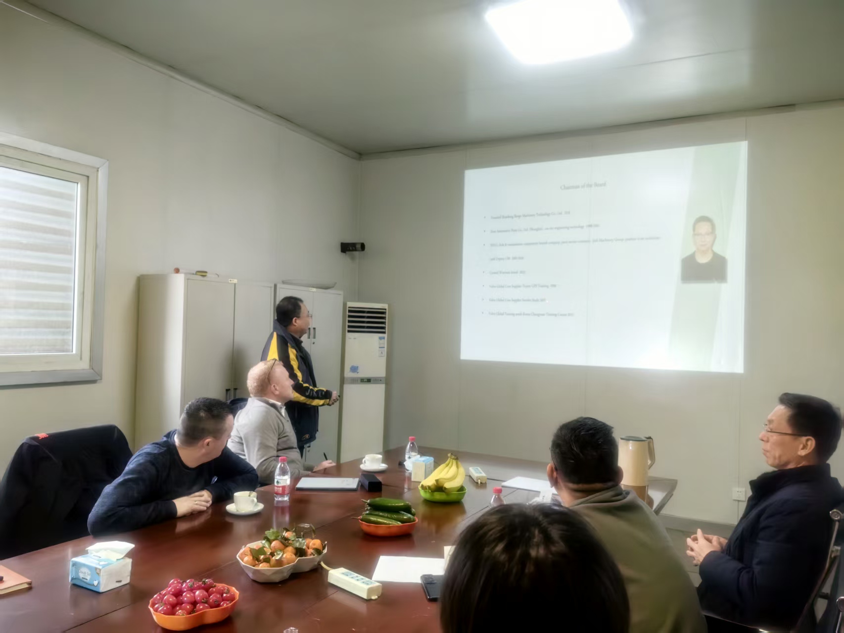 Shandong Bogo wita niemieckich klientów: Ładowarka W1140 kradnie show Shandong Bogo wita niemieckich klientów: Ładowarka W1140 kradnie show