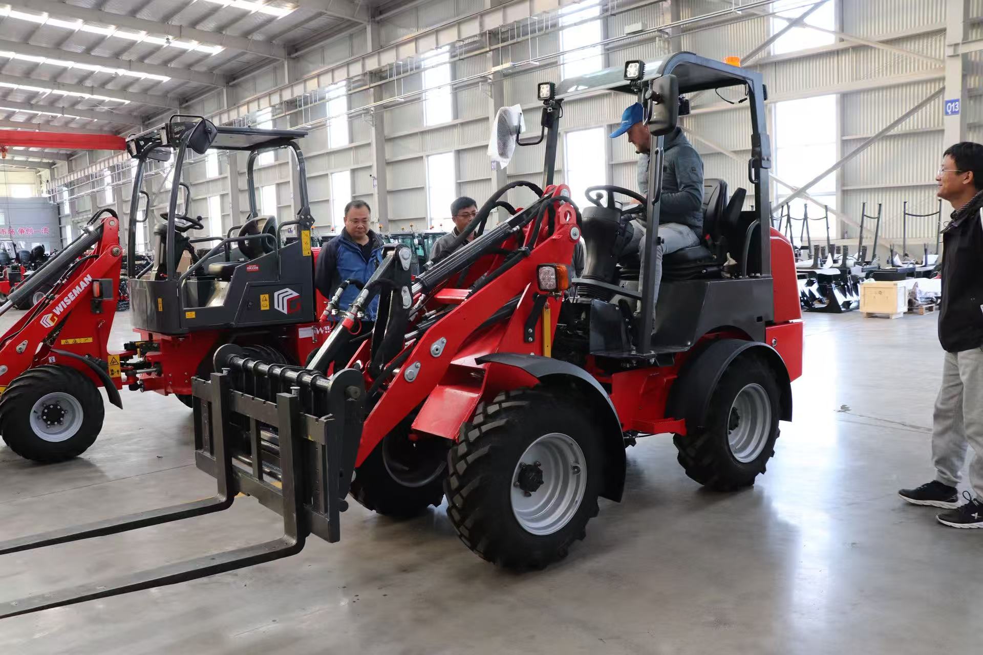 Pris för kompakt hjullastare Pris för kompakt hjullastare