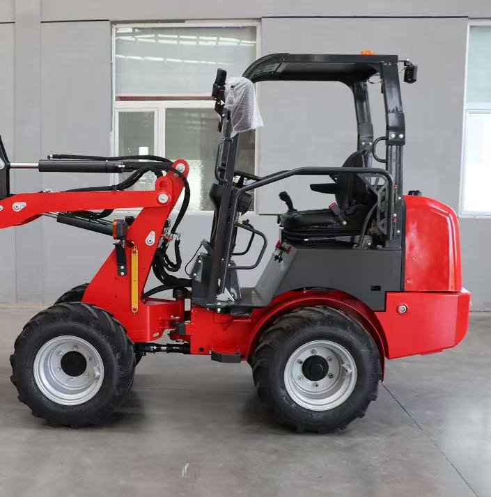 Potente cargadora articulada compacta