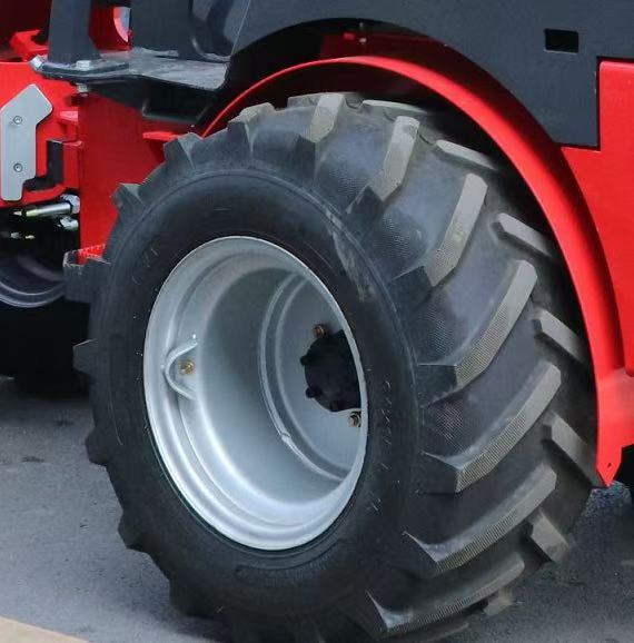 Idealer Allrad-Radlader