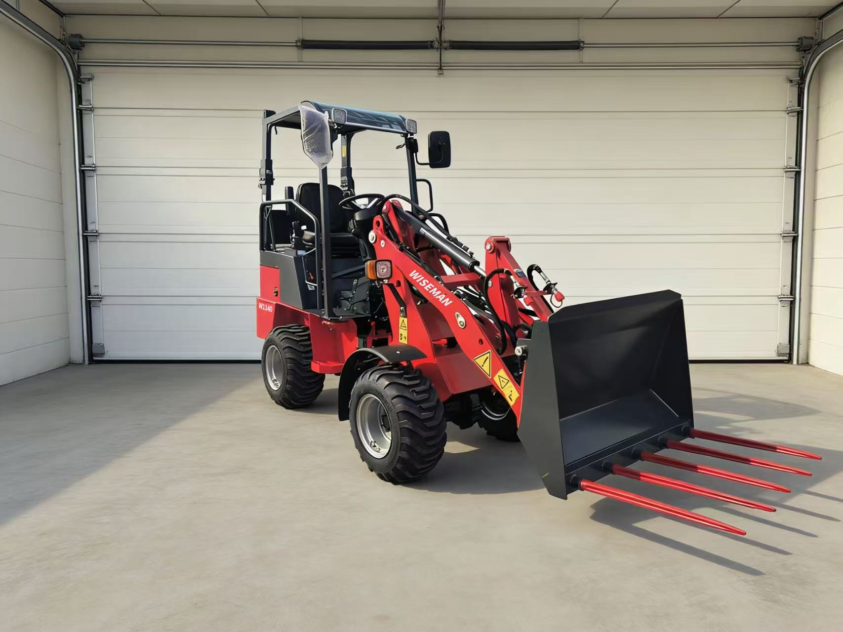 Caricatore compatto agricolo