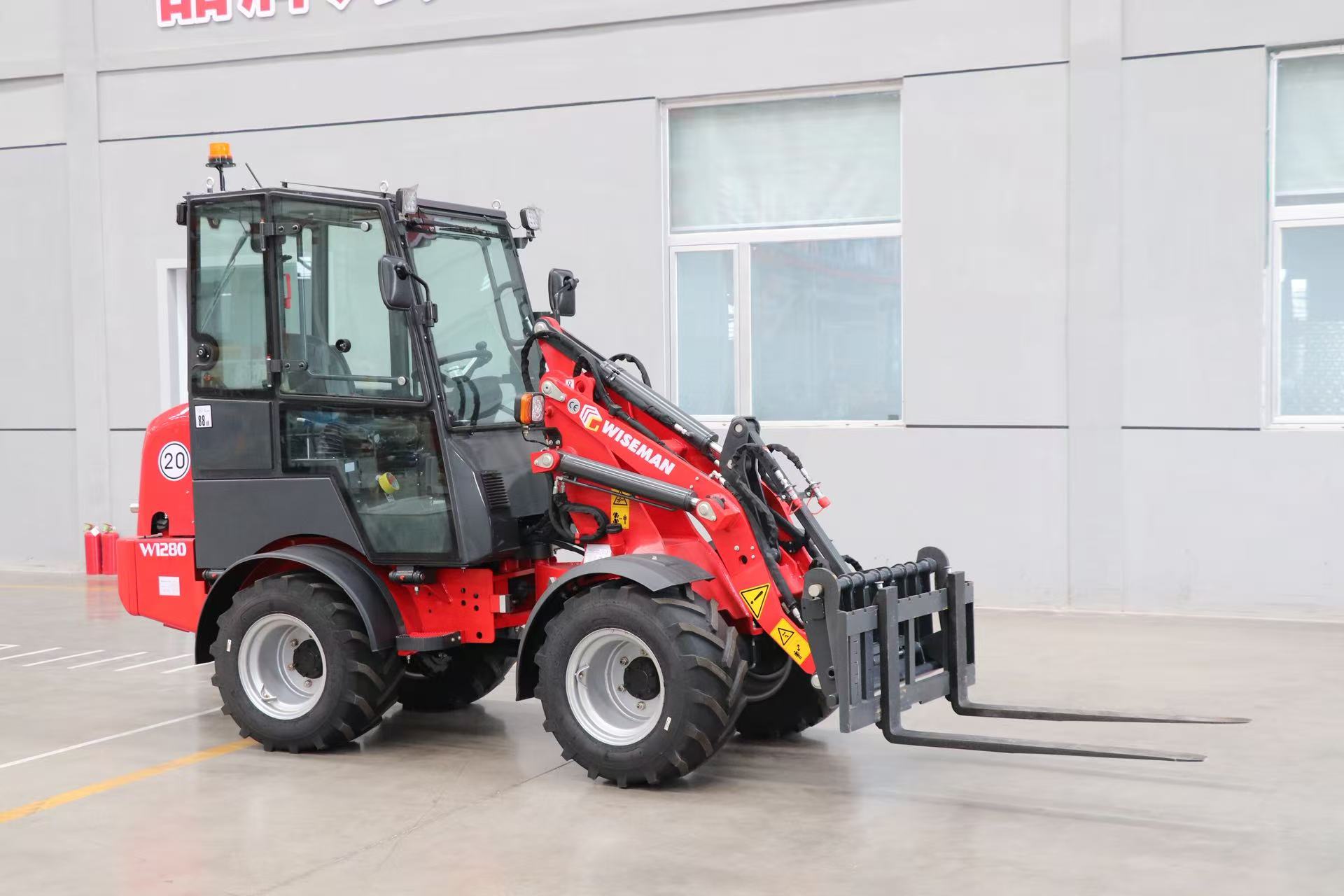 Cargadora de ruedas compacta EPA Tier 4