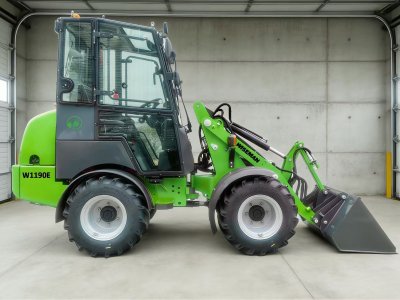 Carregadora compacta para exploração de gado