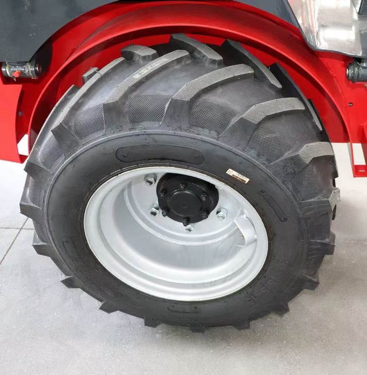 Potente cargadora articulada compacta